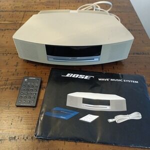Bose Wave Music System AWRCC2 AM/FM CD Player Remote Manual Platinum White